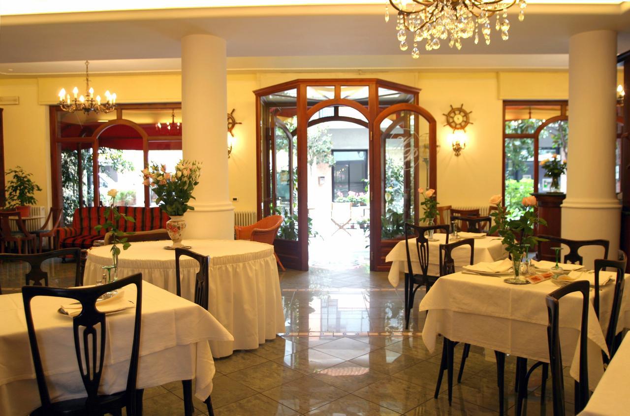 Hotel Pescetto Albenga Extérieur photo