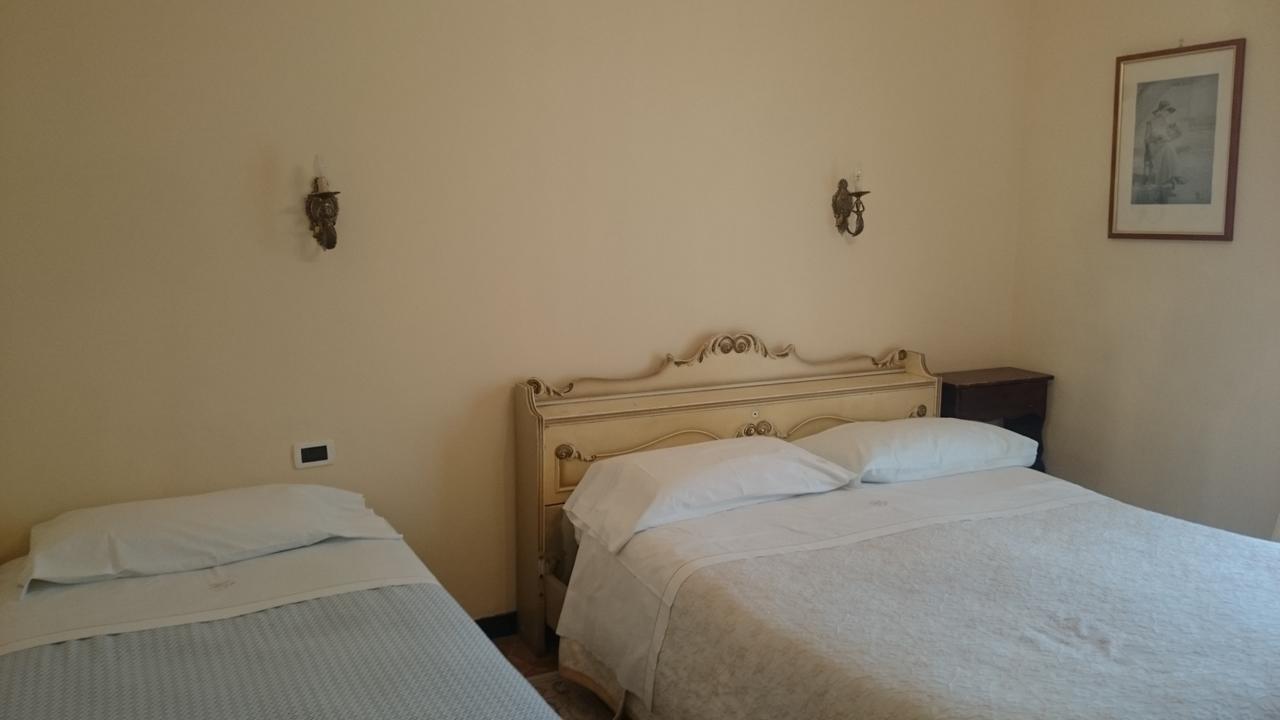 Hotel Pescetto Albenga Extérieur photo